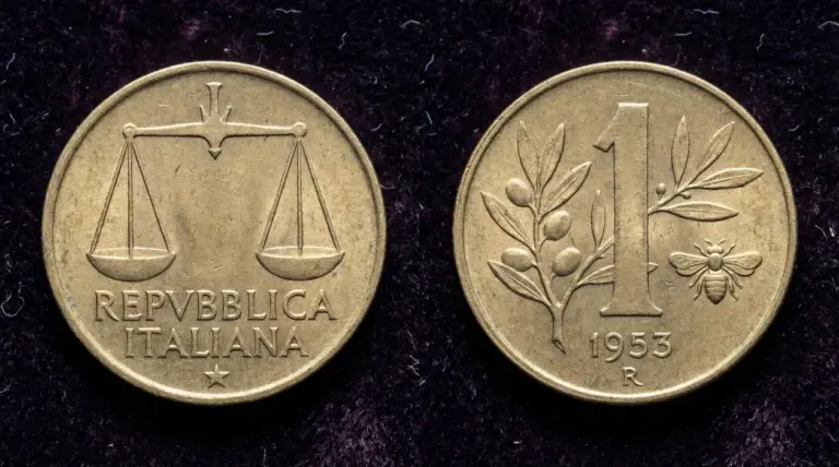 Moneta da 1 lira con ape del 1953, fronte e retro, su sfondo scuro